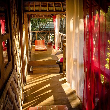 Sang Tong Huts Hotel Mae Hong Son Phòng bức ảnh