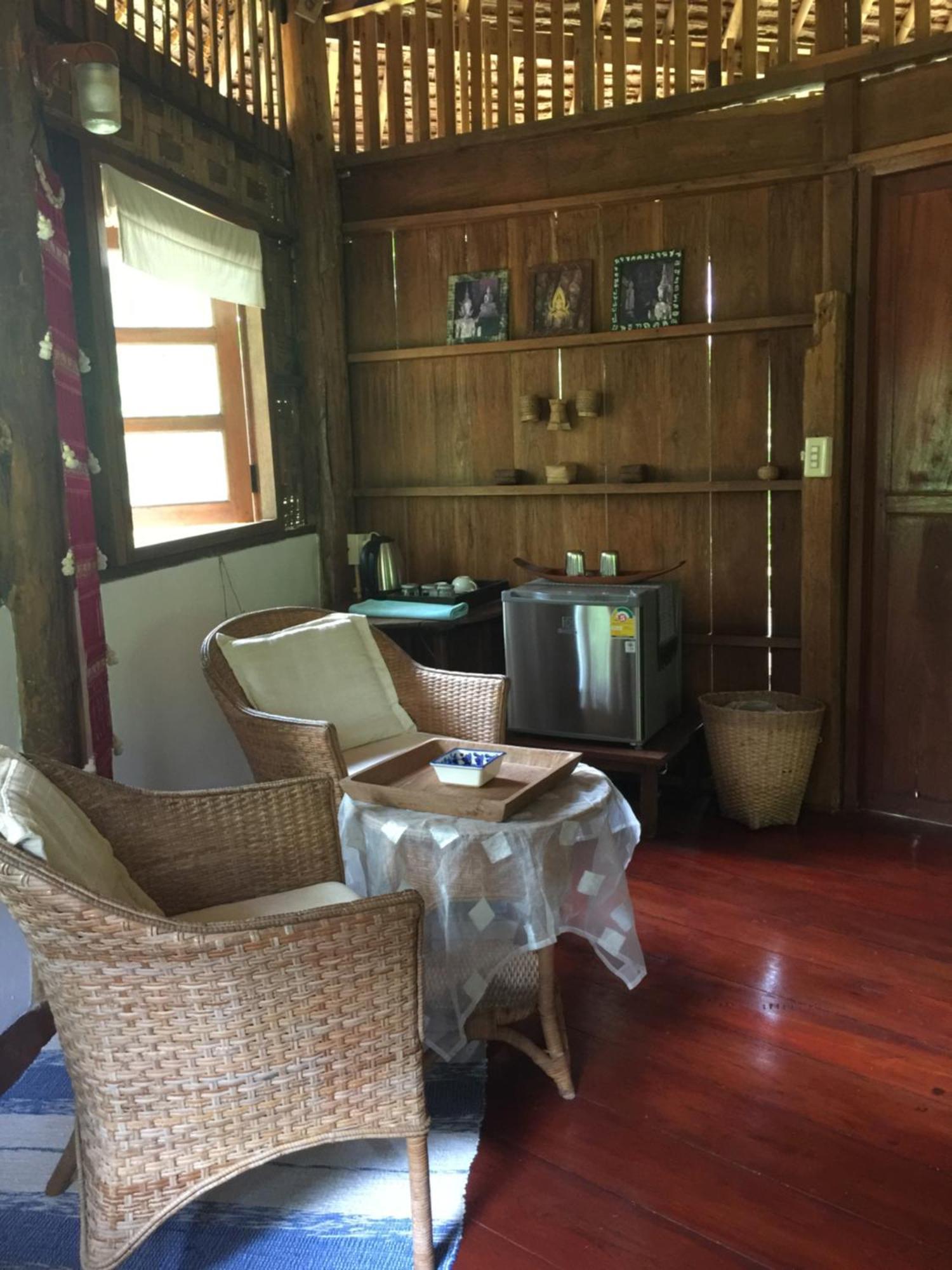 Sang Tong Huts Hotel Mae Hong Son Ngoại thất bức ảnh