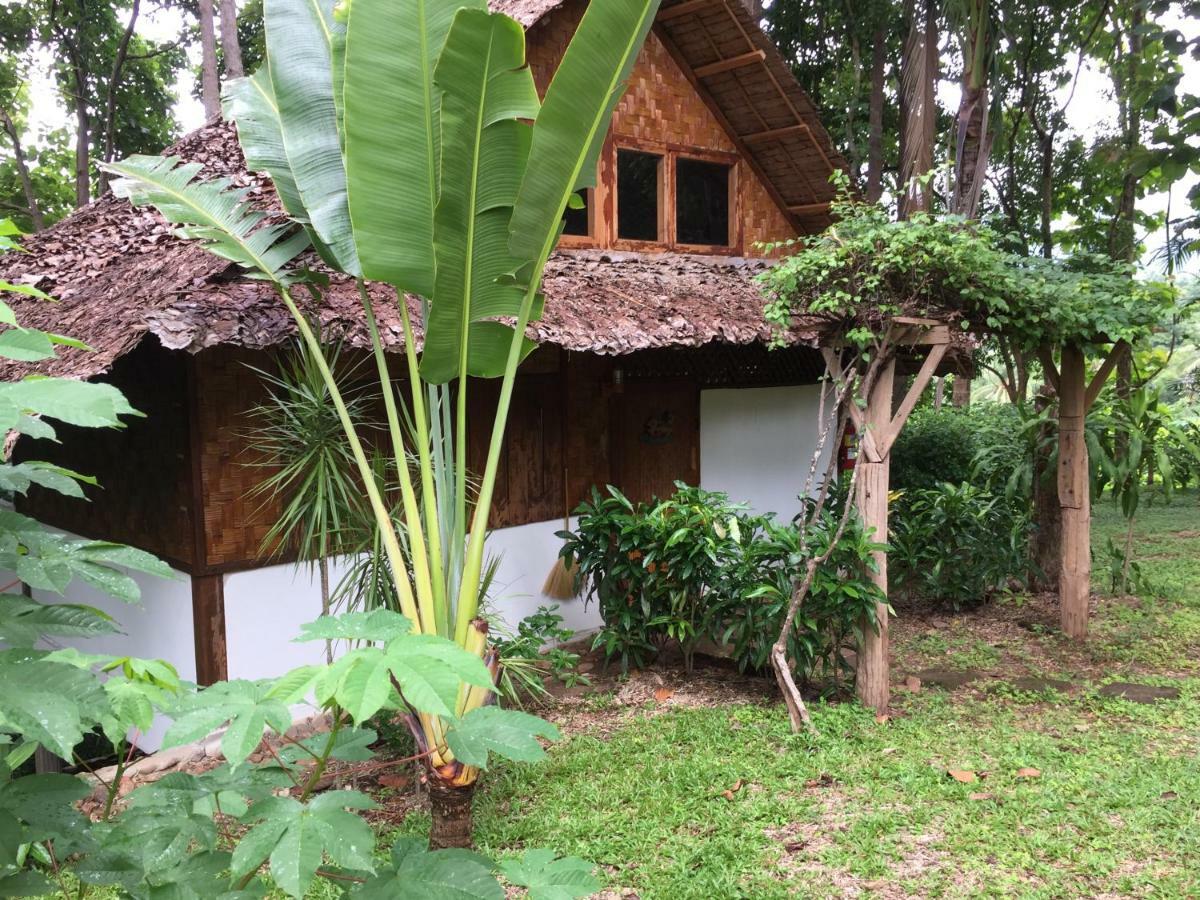 Sang Tong Huts Hotel Mae Hong Son Phòng bức ảnh