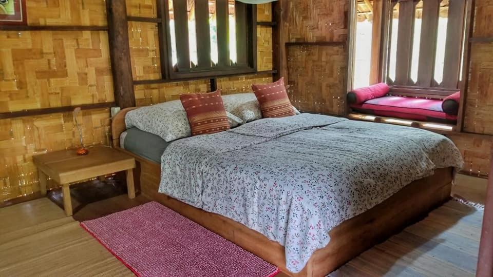 Sang Tong Huts Hotel Mae Hong Son Ngoại thất bức ảnh