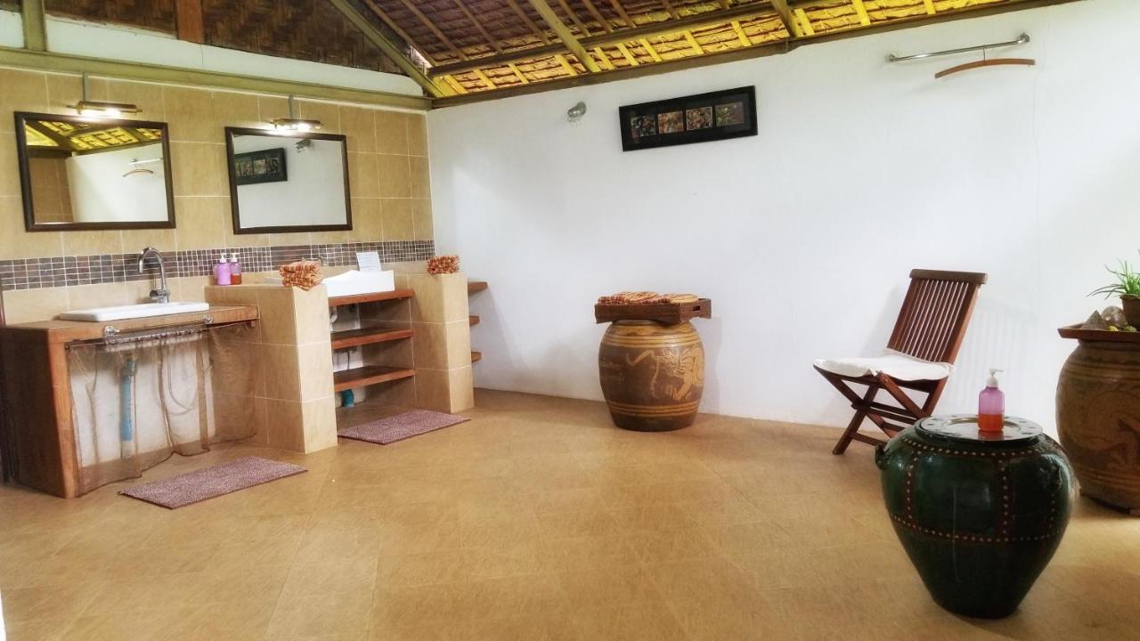 Sang Tong Huts Hotel Mae Hong Son Ngoại thất bức ảnh